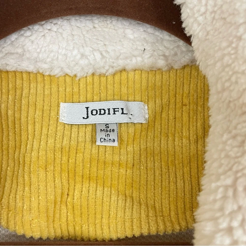 JODIFL‎ Corduroy Trim Button Up Sherpa Jacket Size S Cabincore